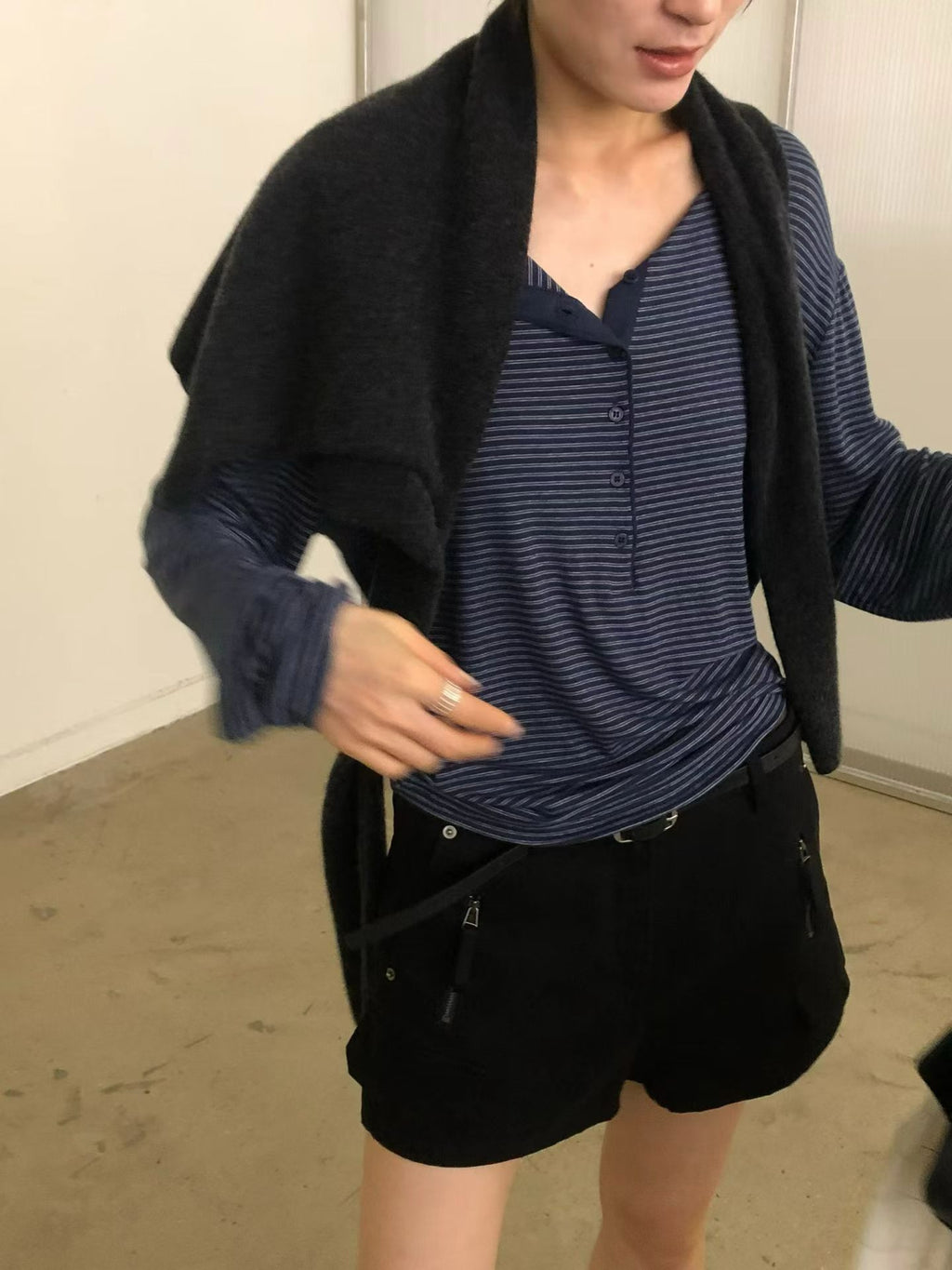 開鈕幼橫間Tee