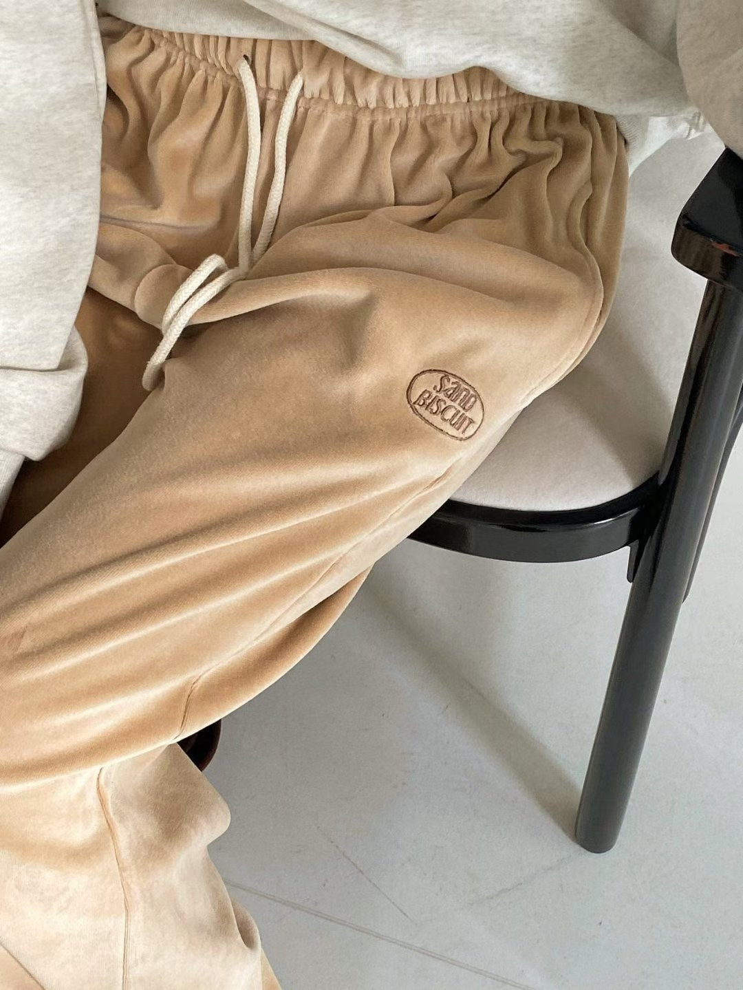 絲絨長褲 (set裝可另購𢇁絨束袖Tee)