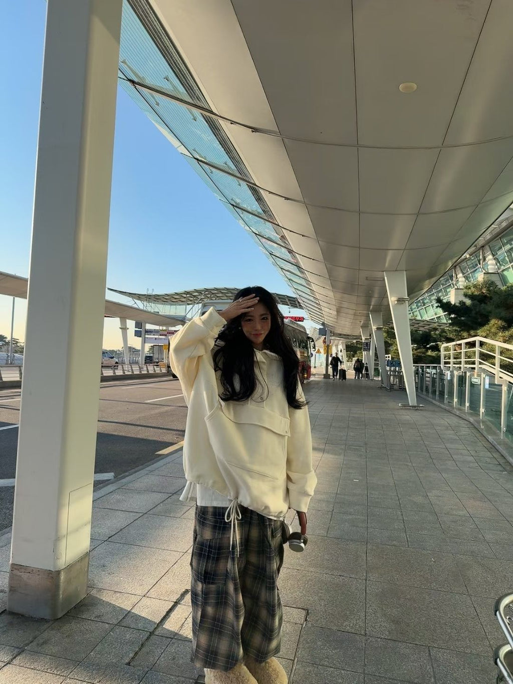 絨面前袋有帽衛衣