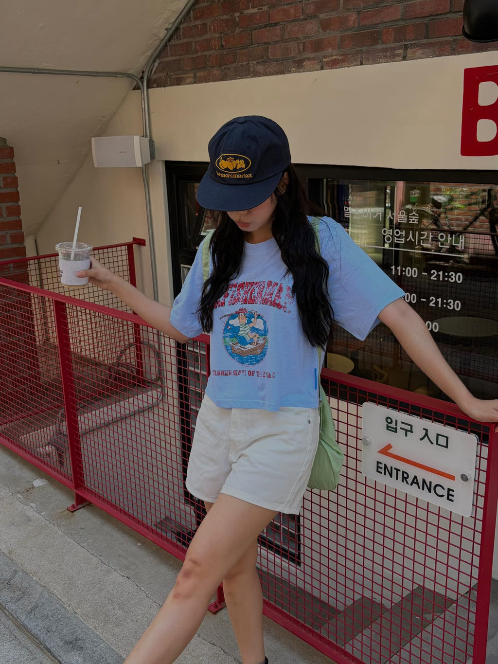 ”MR.FISHERMAN“短Tee