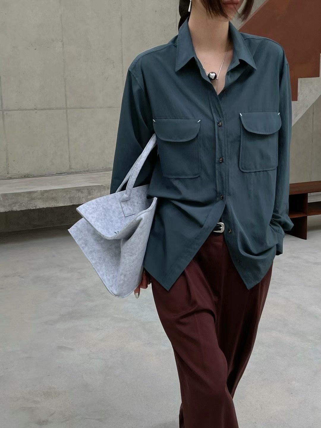 Two-pocket slip-on shirt