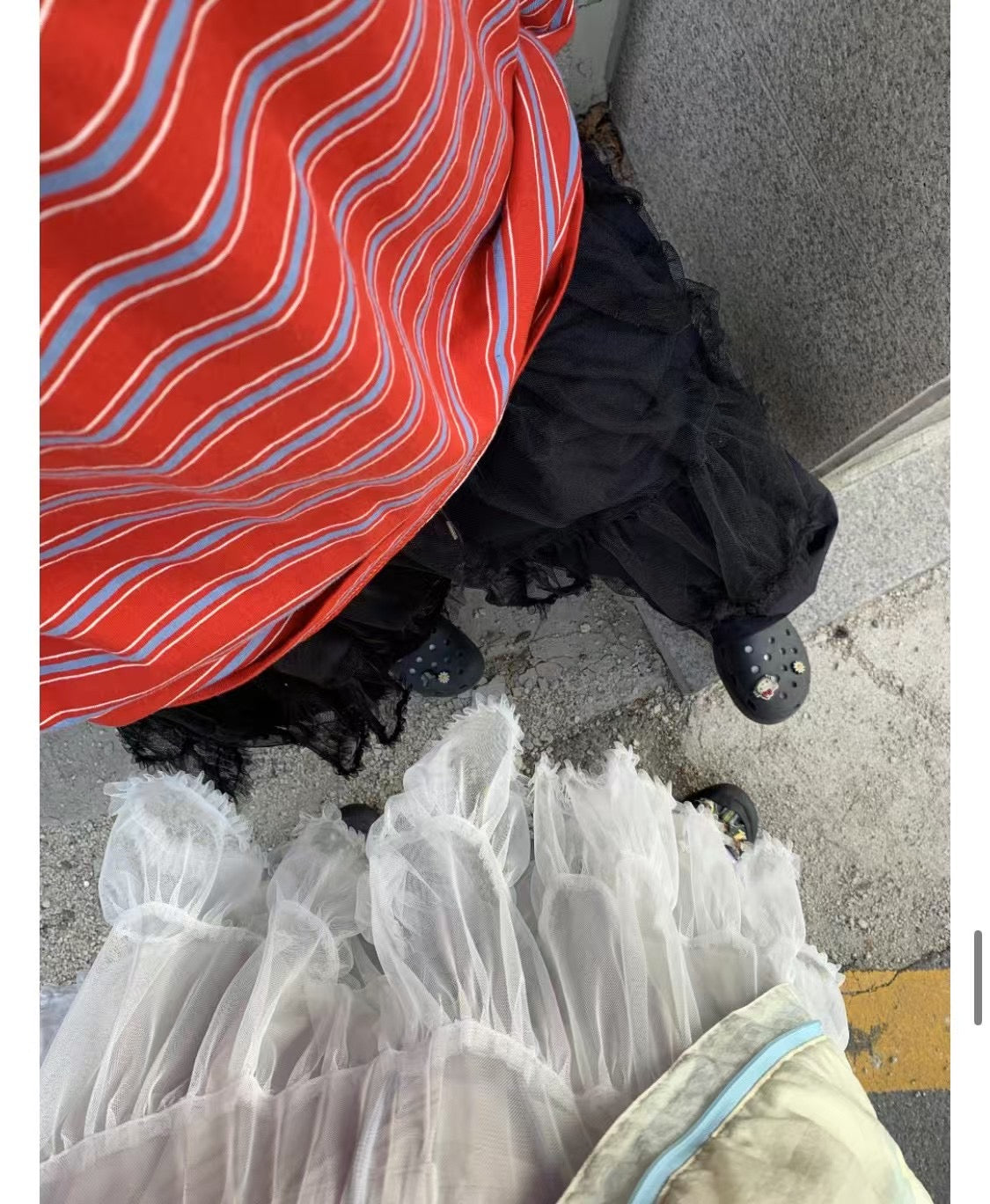 透紗半摺裙