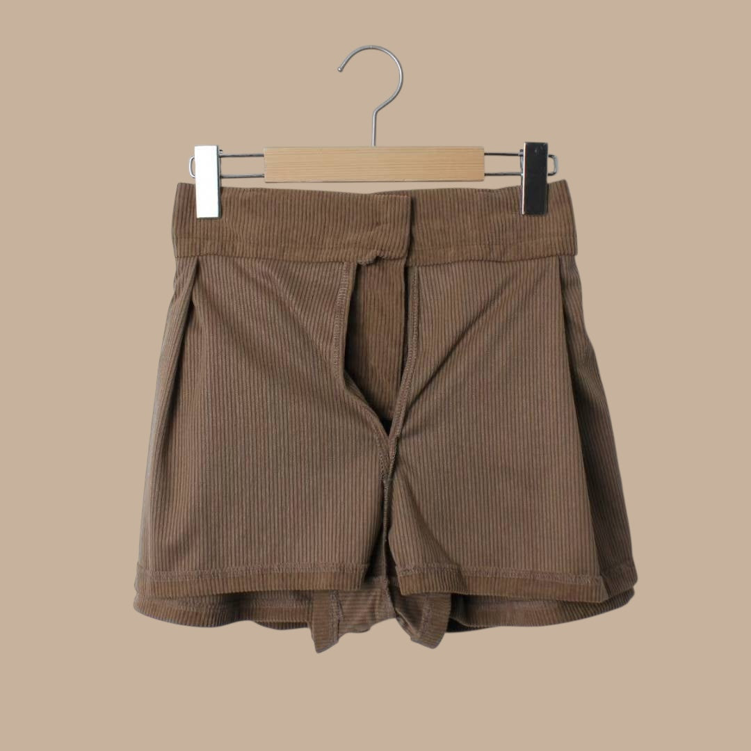 兩袋燈芯絨短裙褲