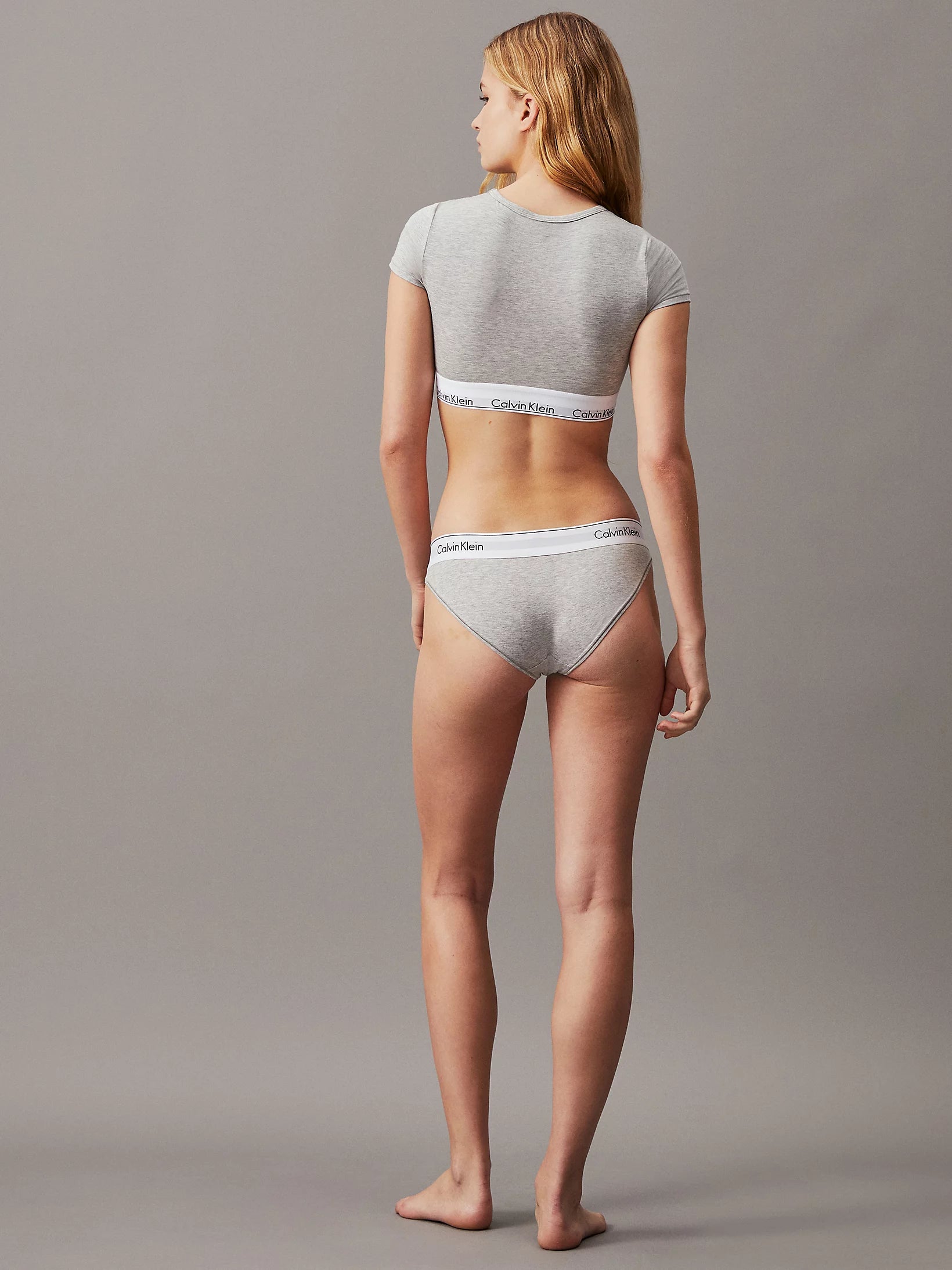 Calvin Klein短Tee