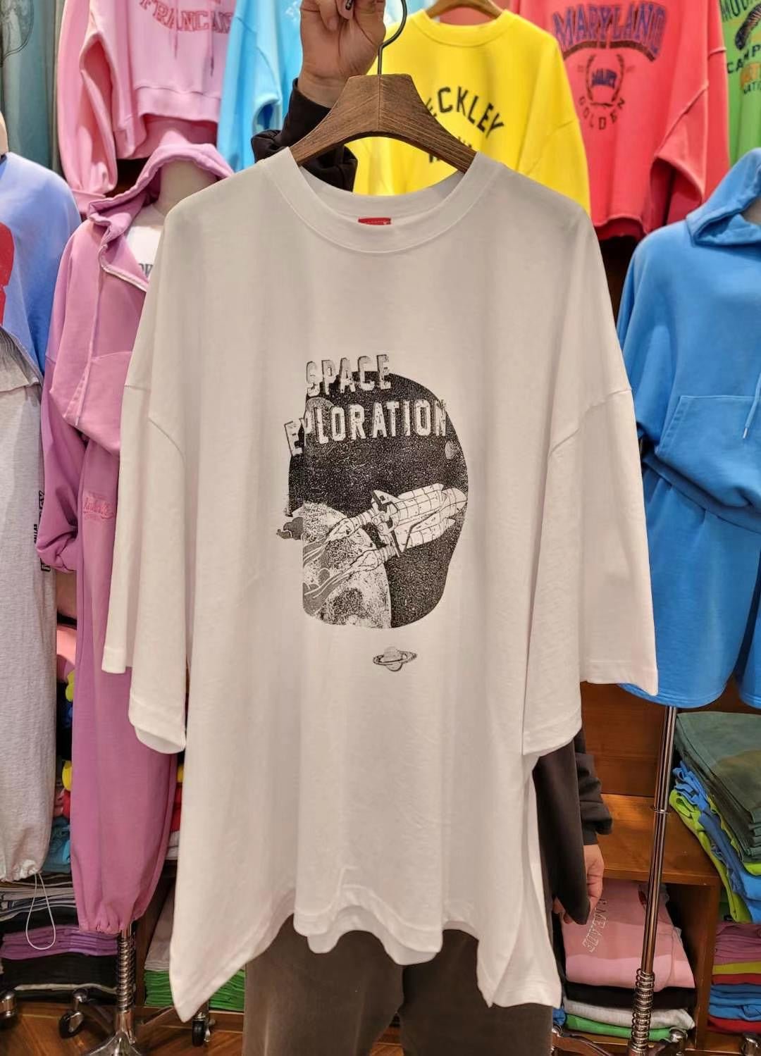 “Space”短袖長Tee