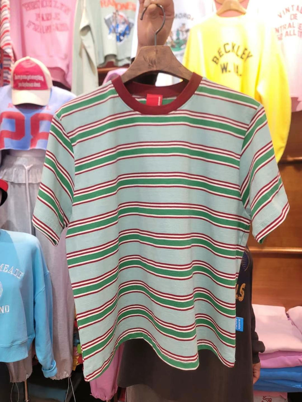 橫間短袖Tee