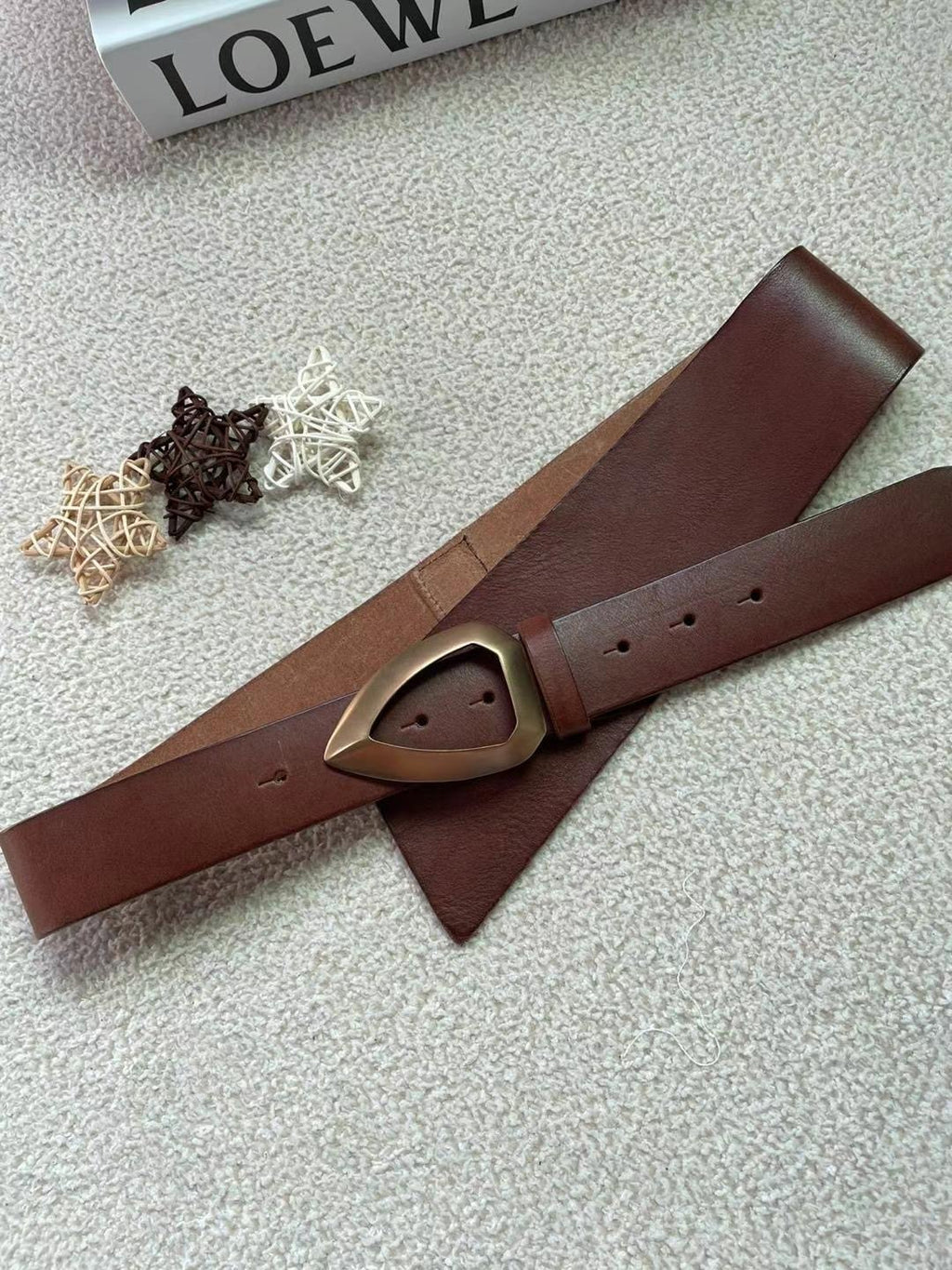 三角金扣牛皮粗皮帶