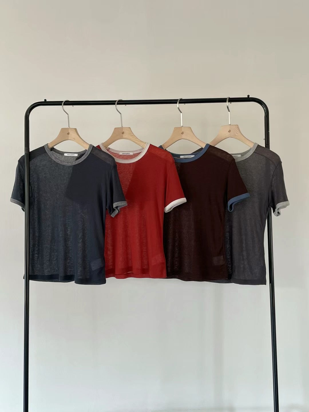 Thin material color matching Tee