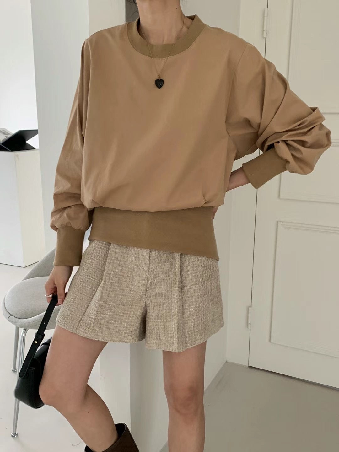 束腳滑料Tee