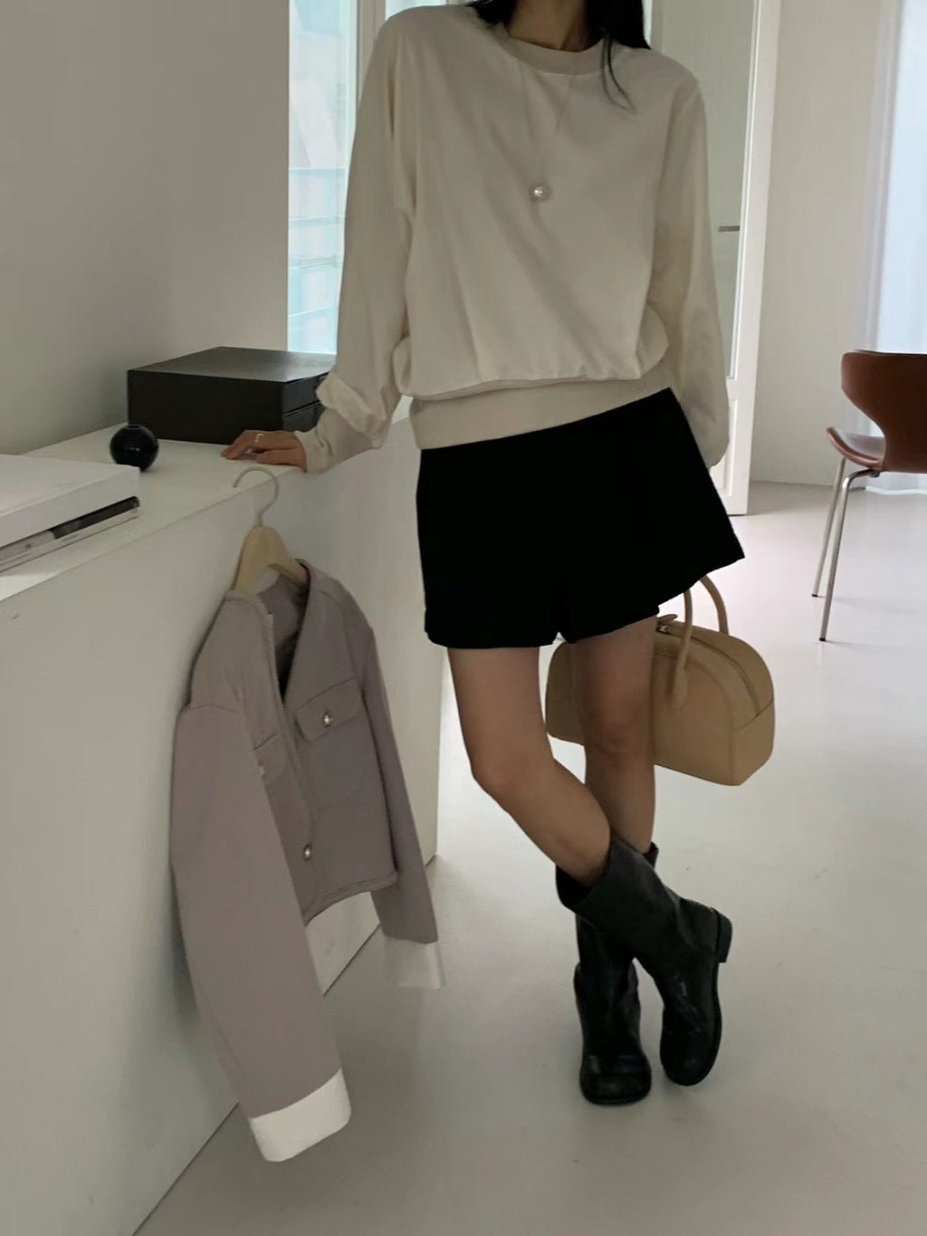 束腳滑料Tee