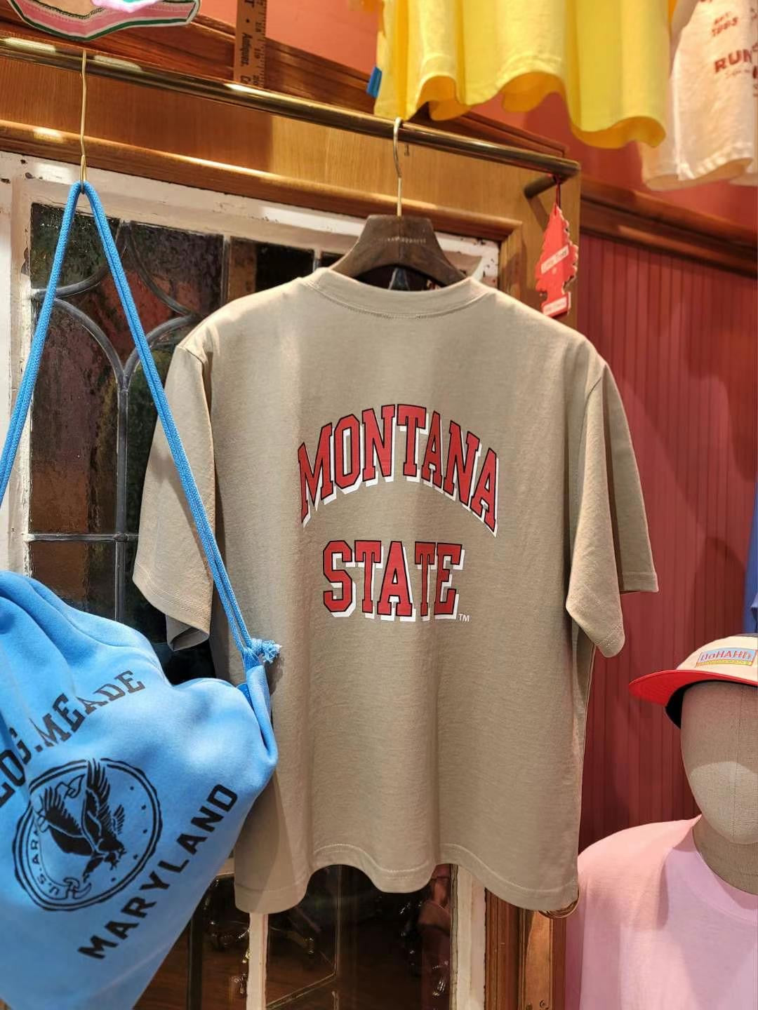 闊袖“Montana”Tee