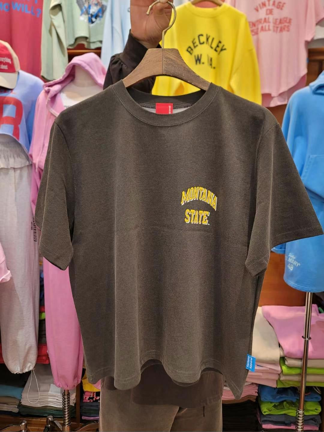 闊袖“Montana”Tee