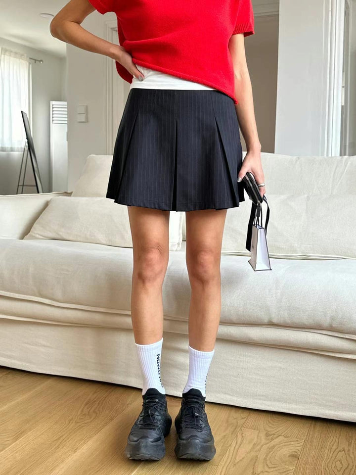 straight skirt