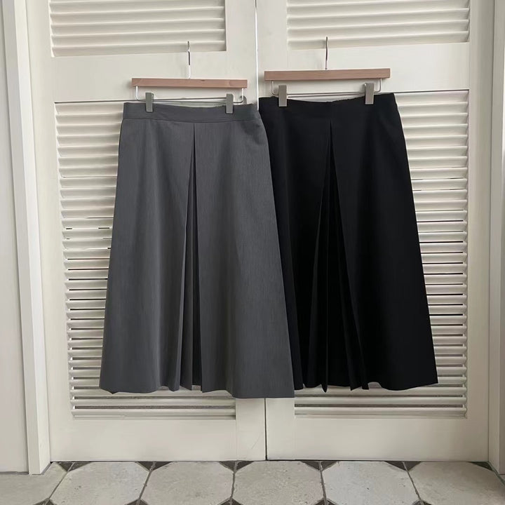 pleated front skirt