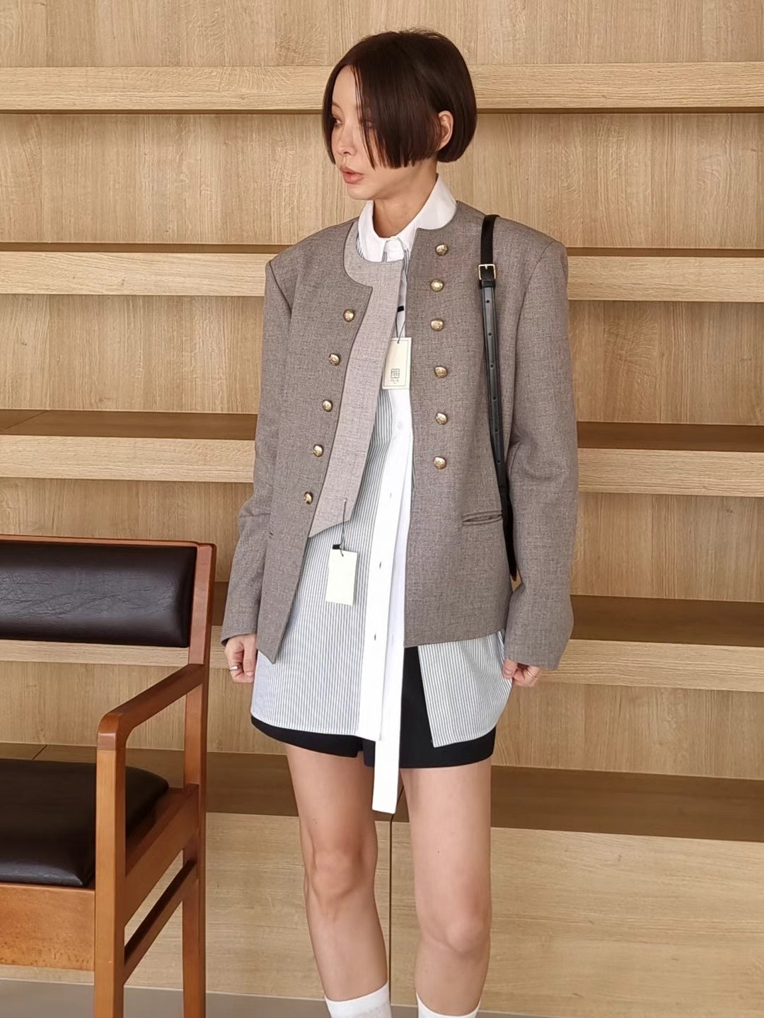 Fake two-layer short suit