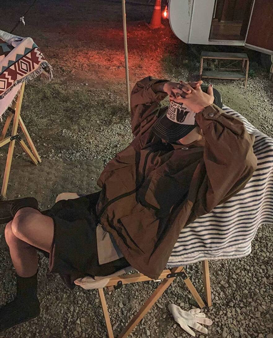 後有袋軍褸