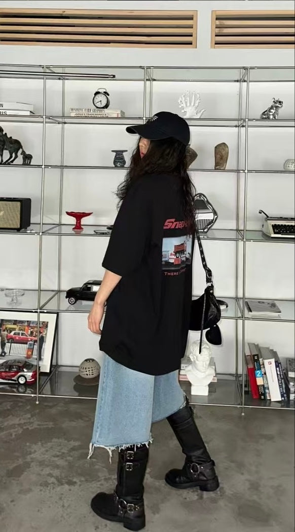 背”Snap -on”圖案長Tee