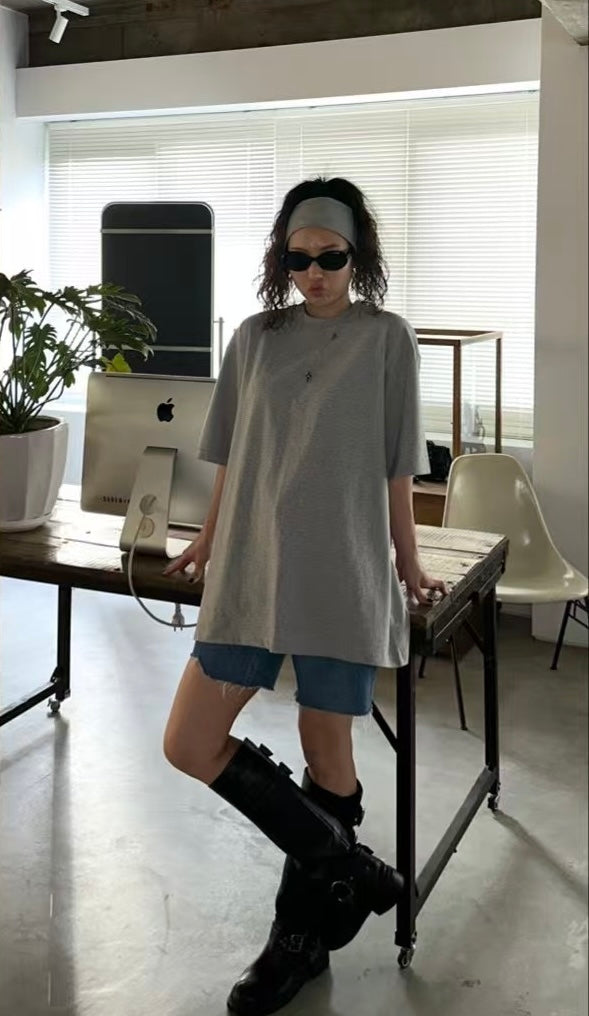 背”Snap -on”圖案長Tee