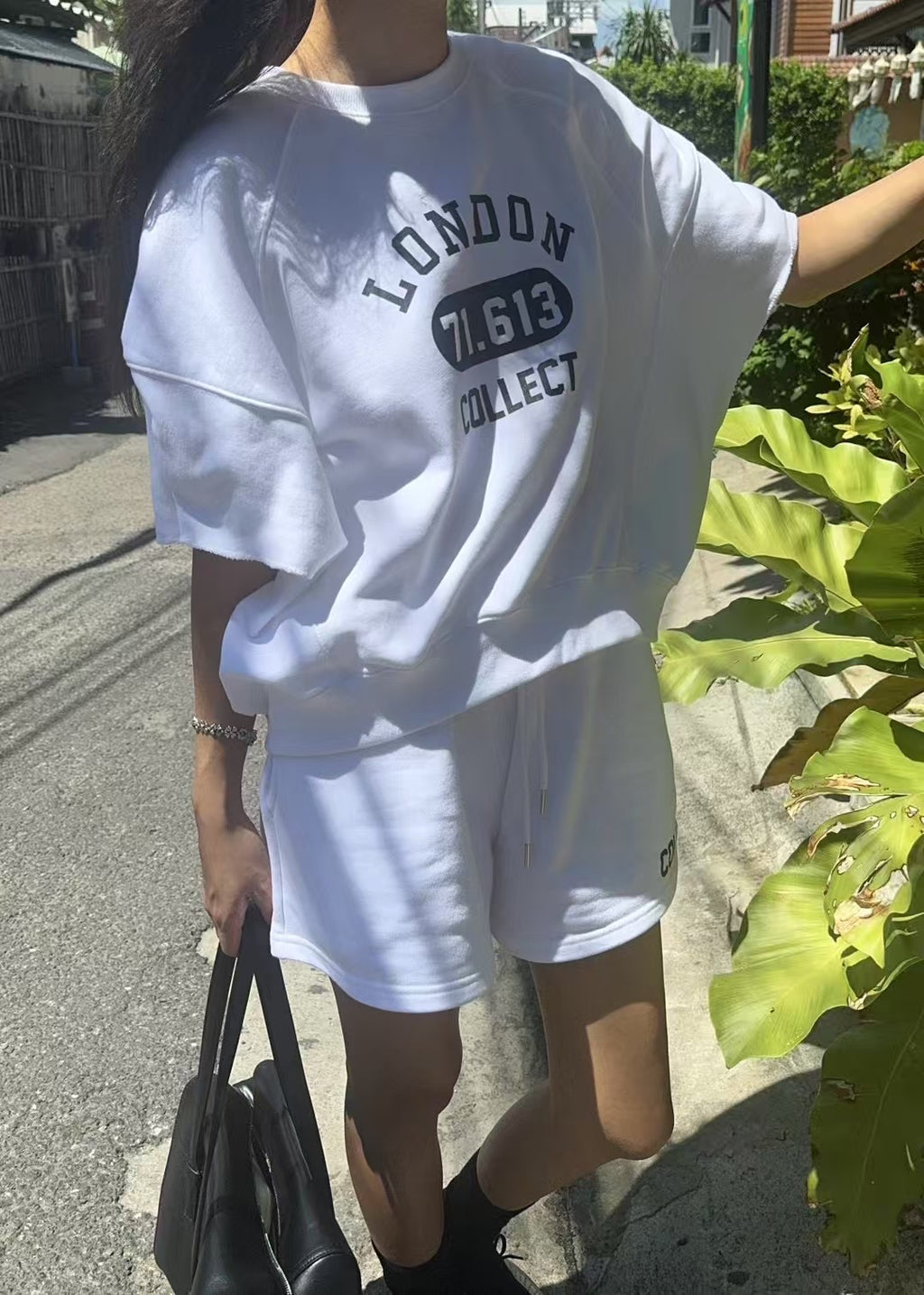 “71.613 Collect”束腳闊Tee