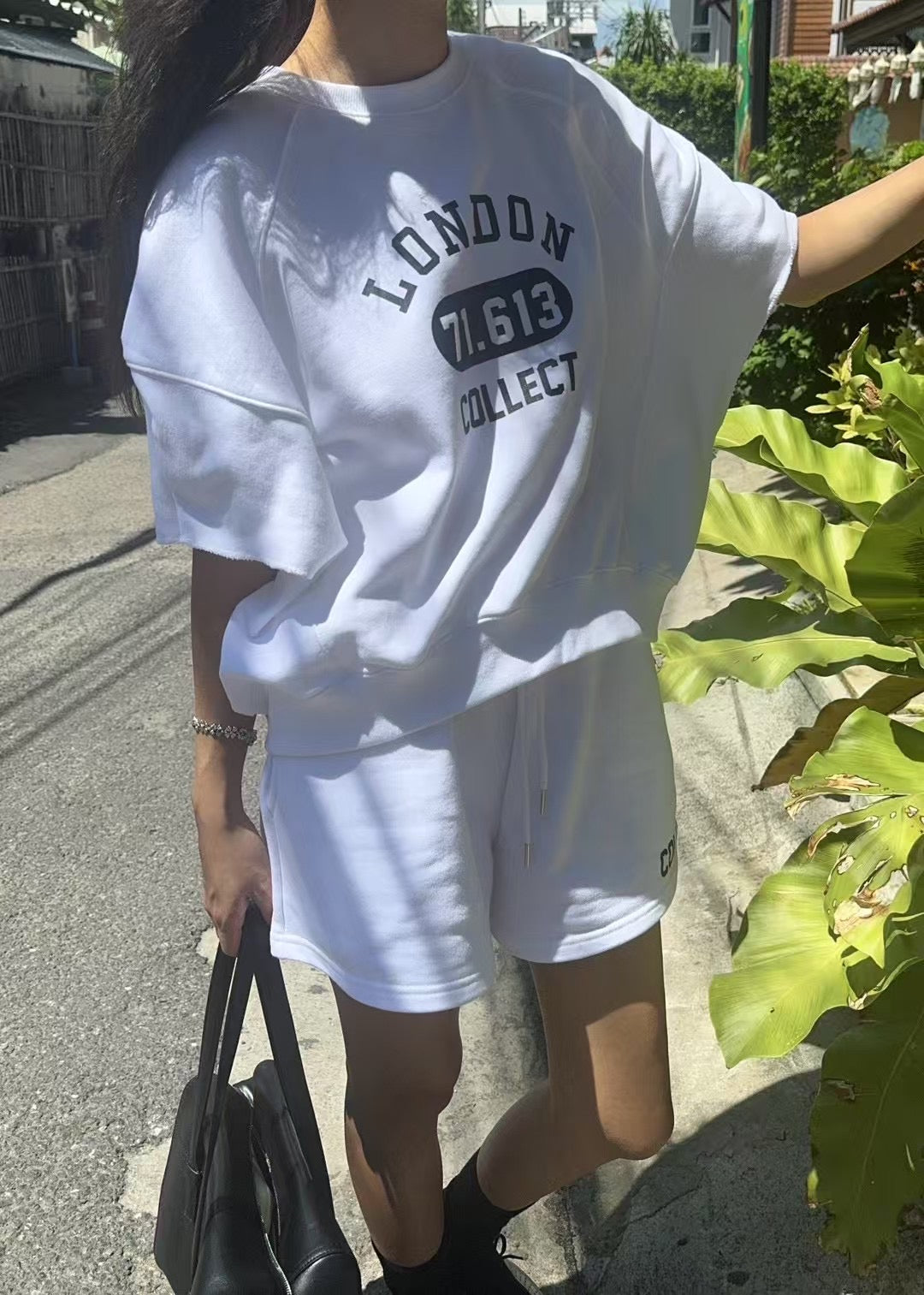 “71.613 Collect”束腳闊Tee