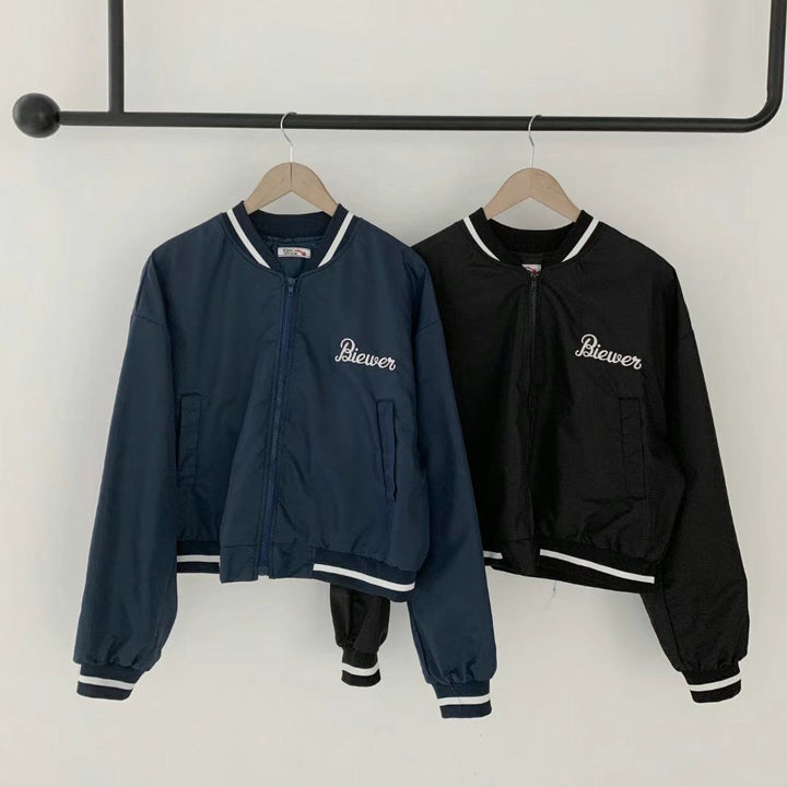 Stitched English style windbreaker