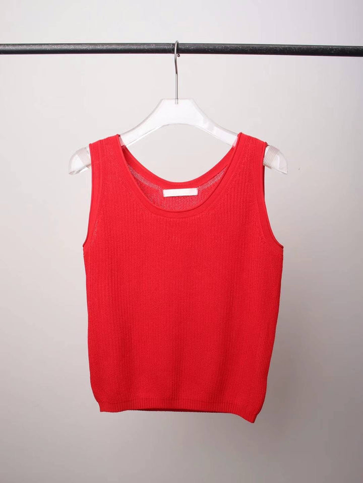 Thread pitted vest