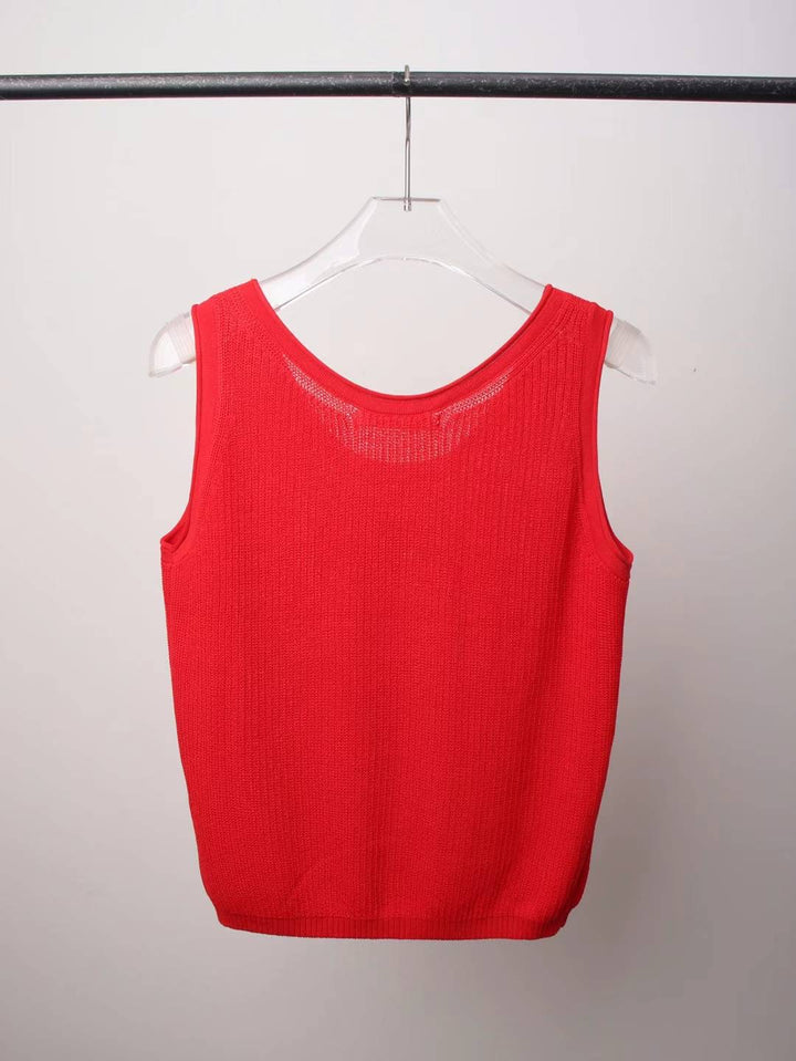 Thread pitted vest