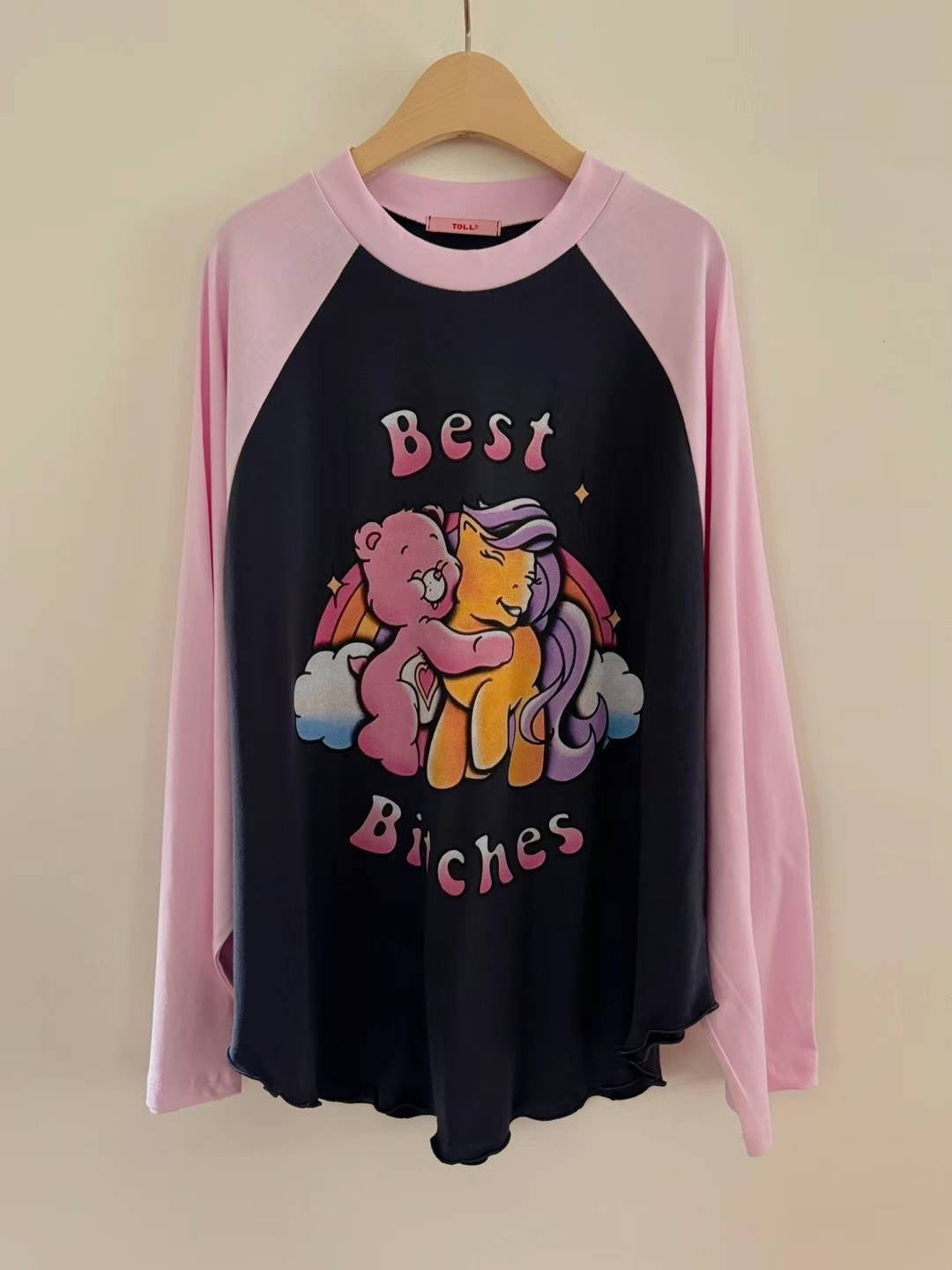 "Best Bitches'牛角Tee