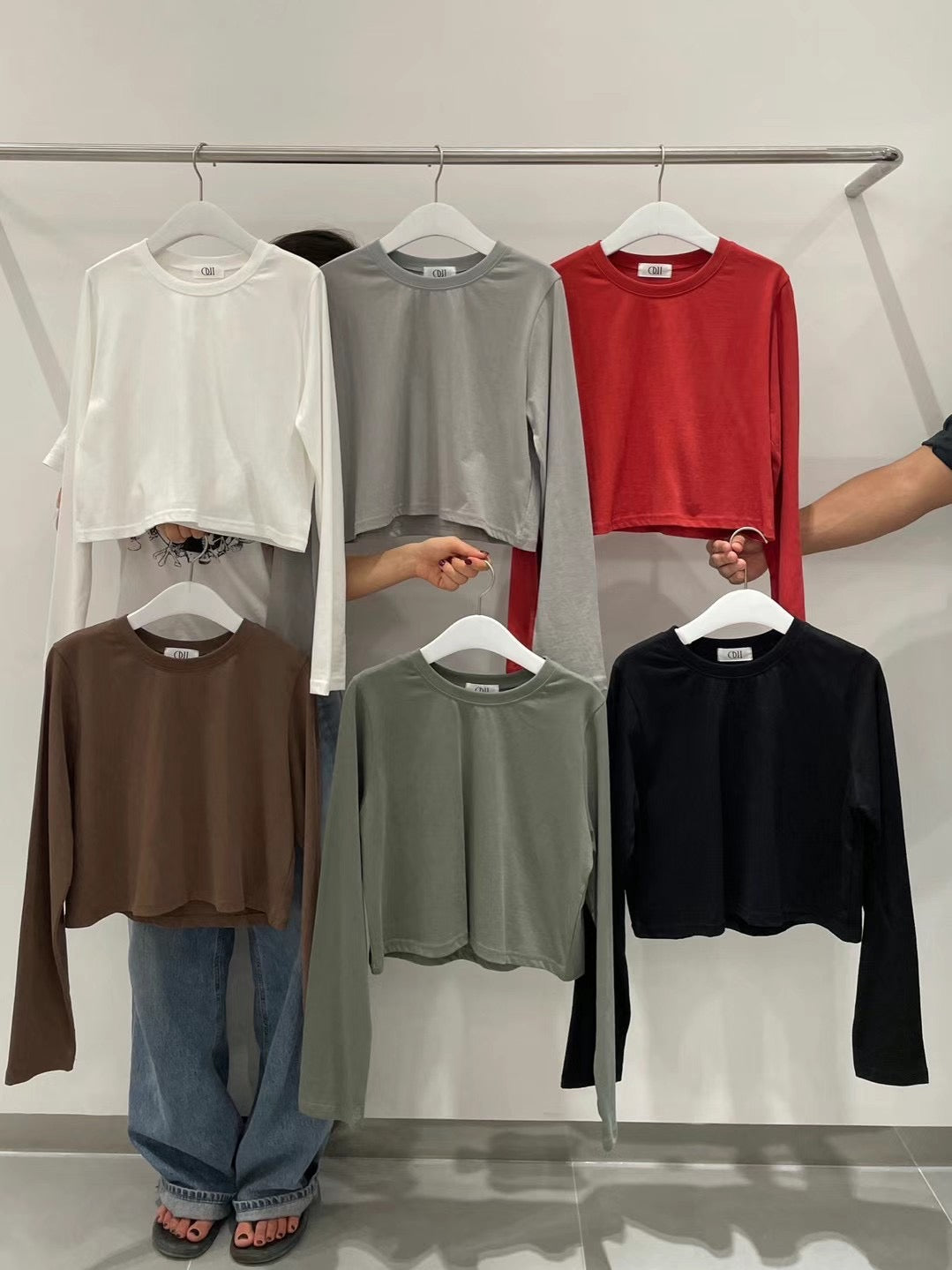 Solid color long sleeve short Tee