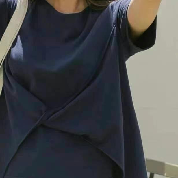 前扭布Tee