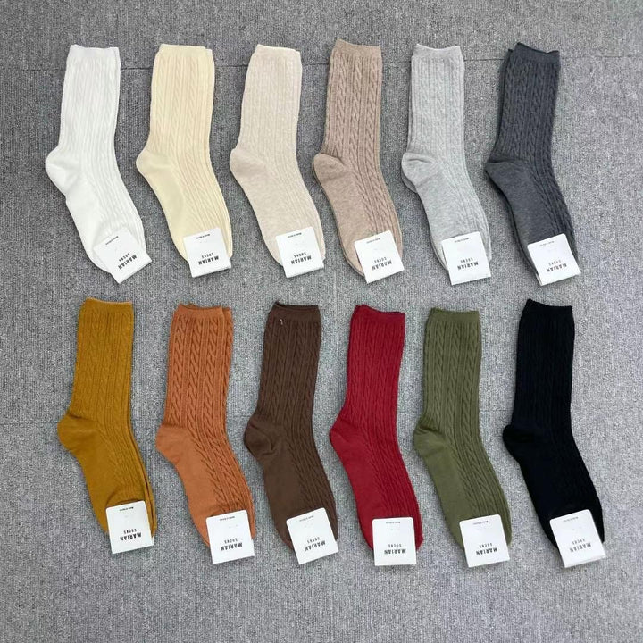 Twisted solid socks