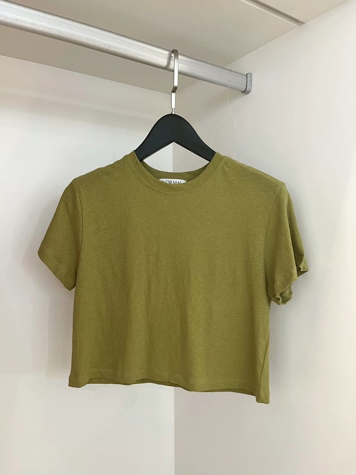 Solid color thin material short Tee