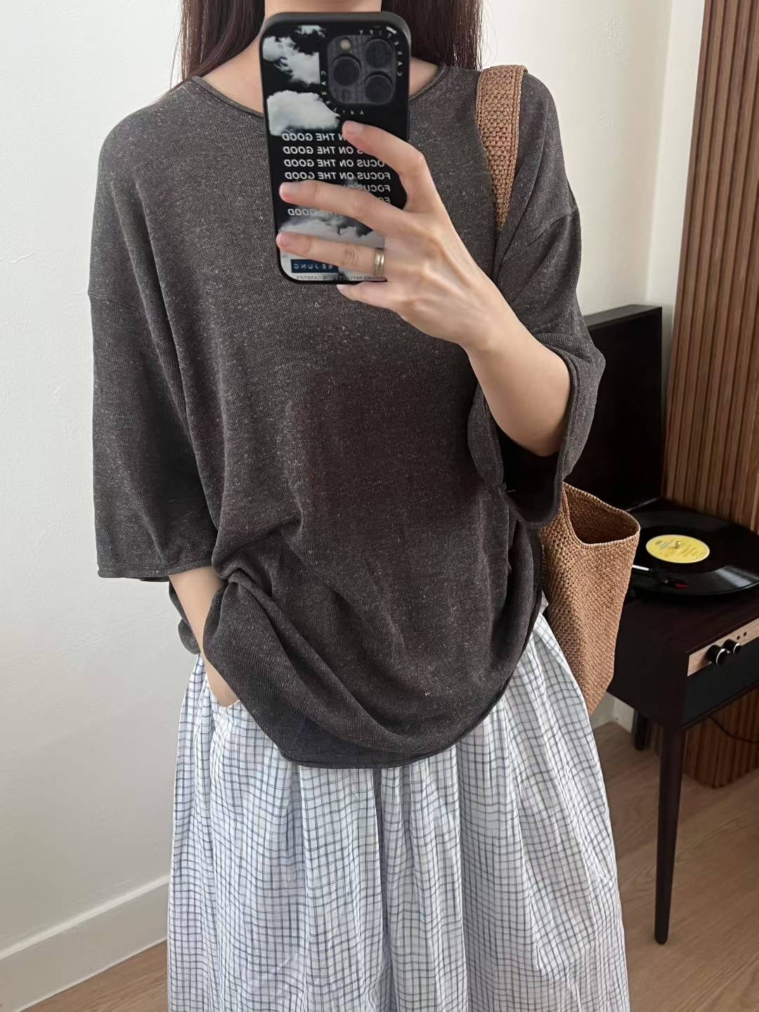 淨色中袖Tee