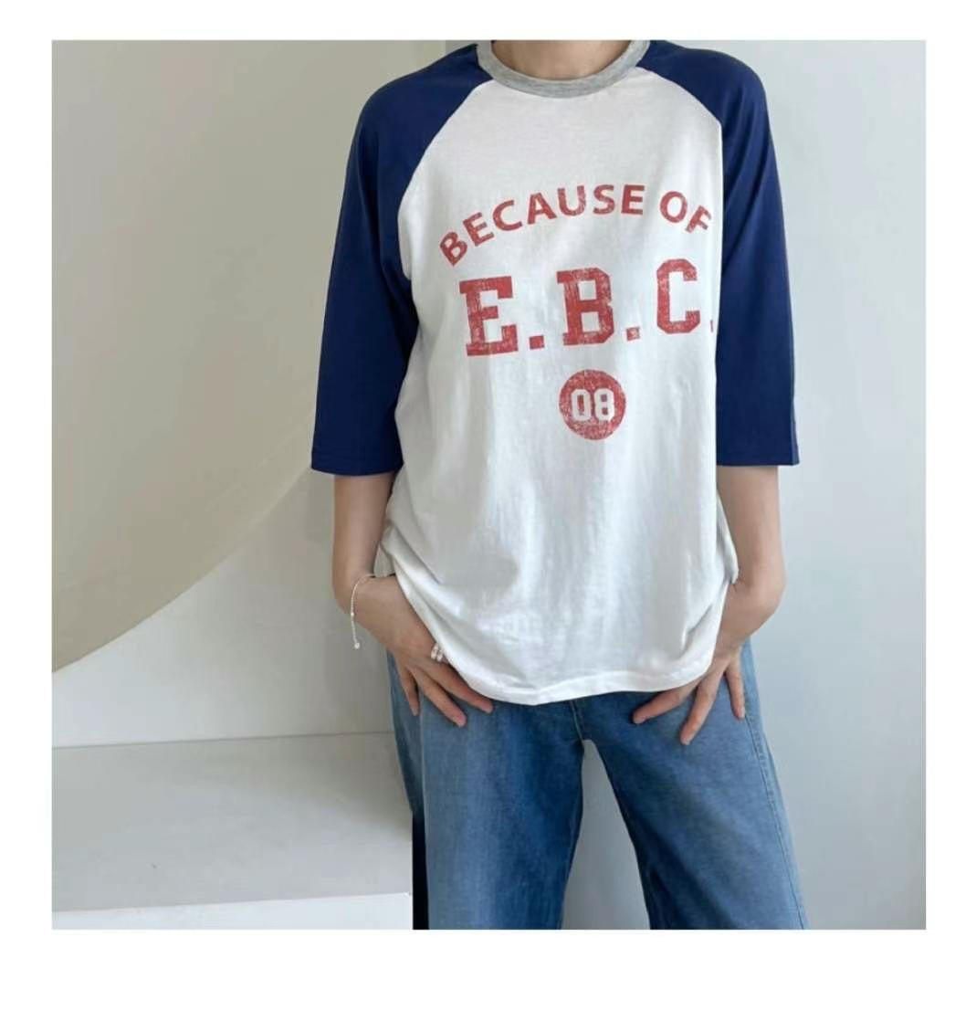 E.B.C英文字牛角膊Tee