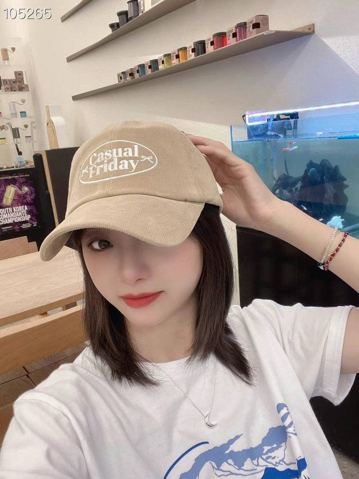 "casual Friday"燈芯絨cap