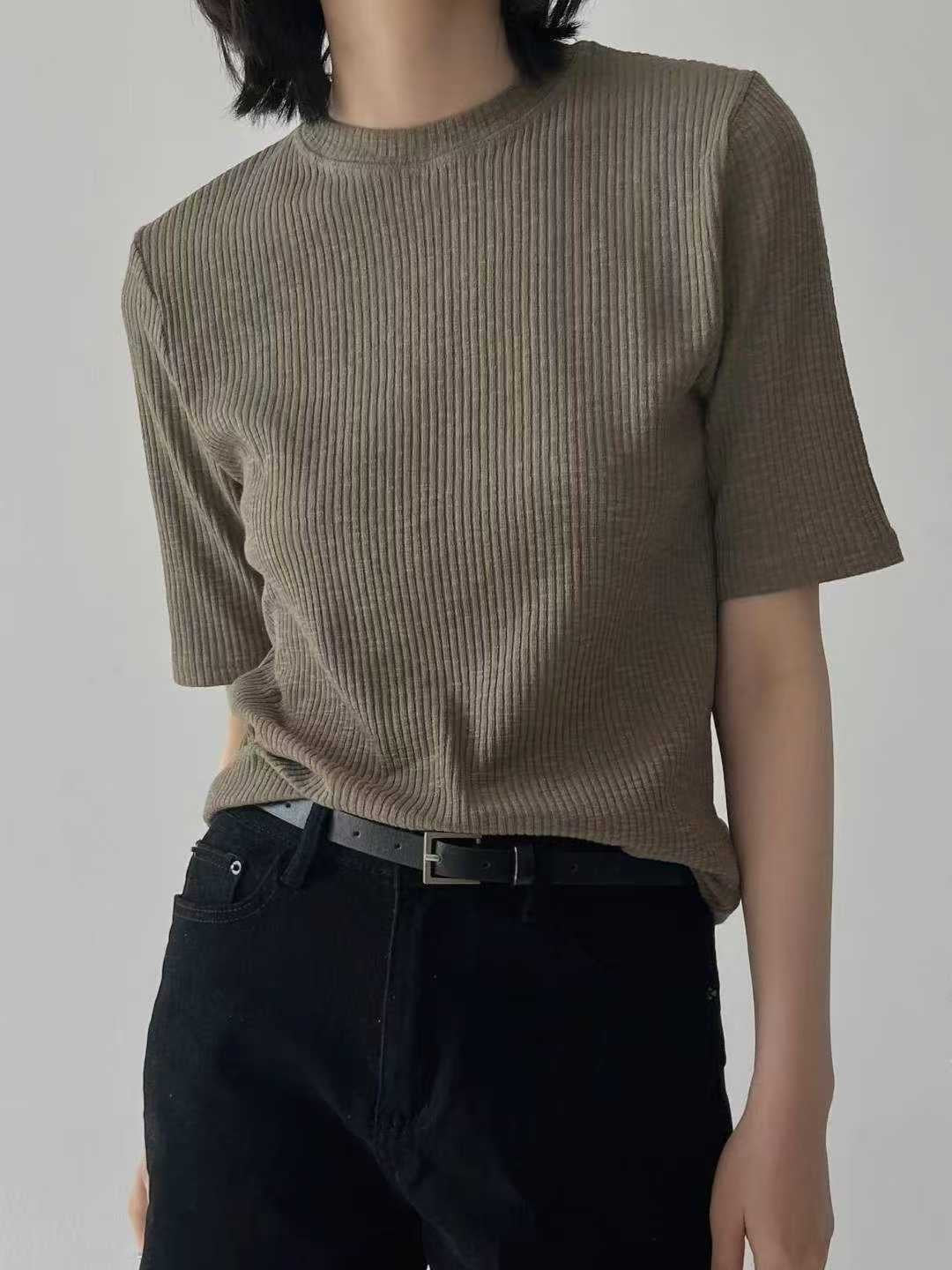 坑紋中袖Tee