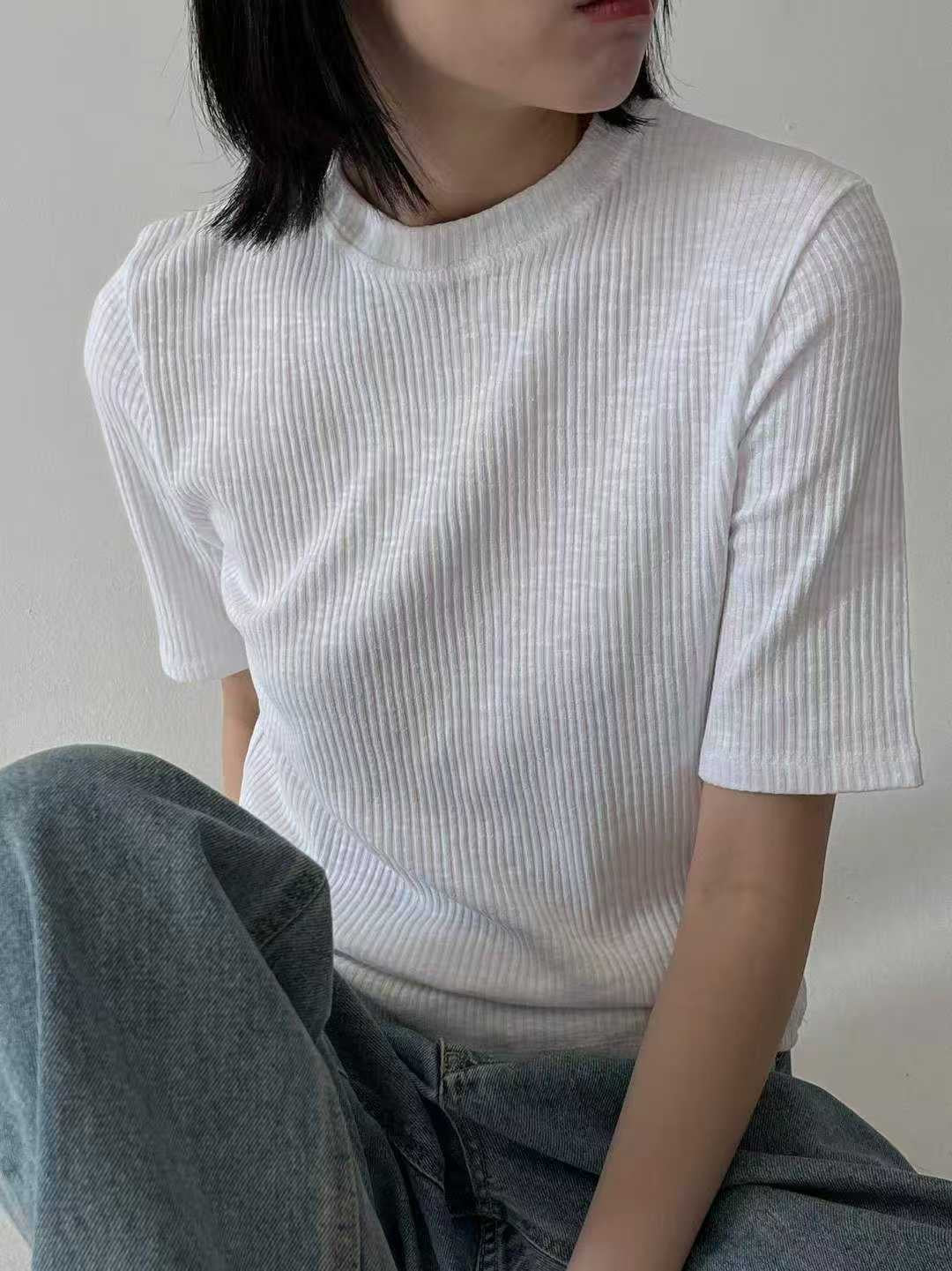 坑紋中袖Tee