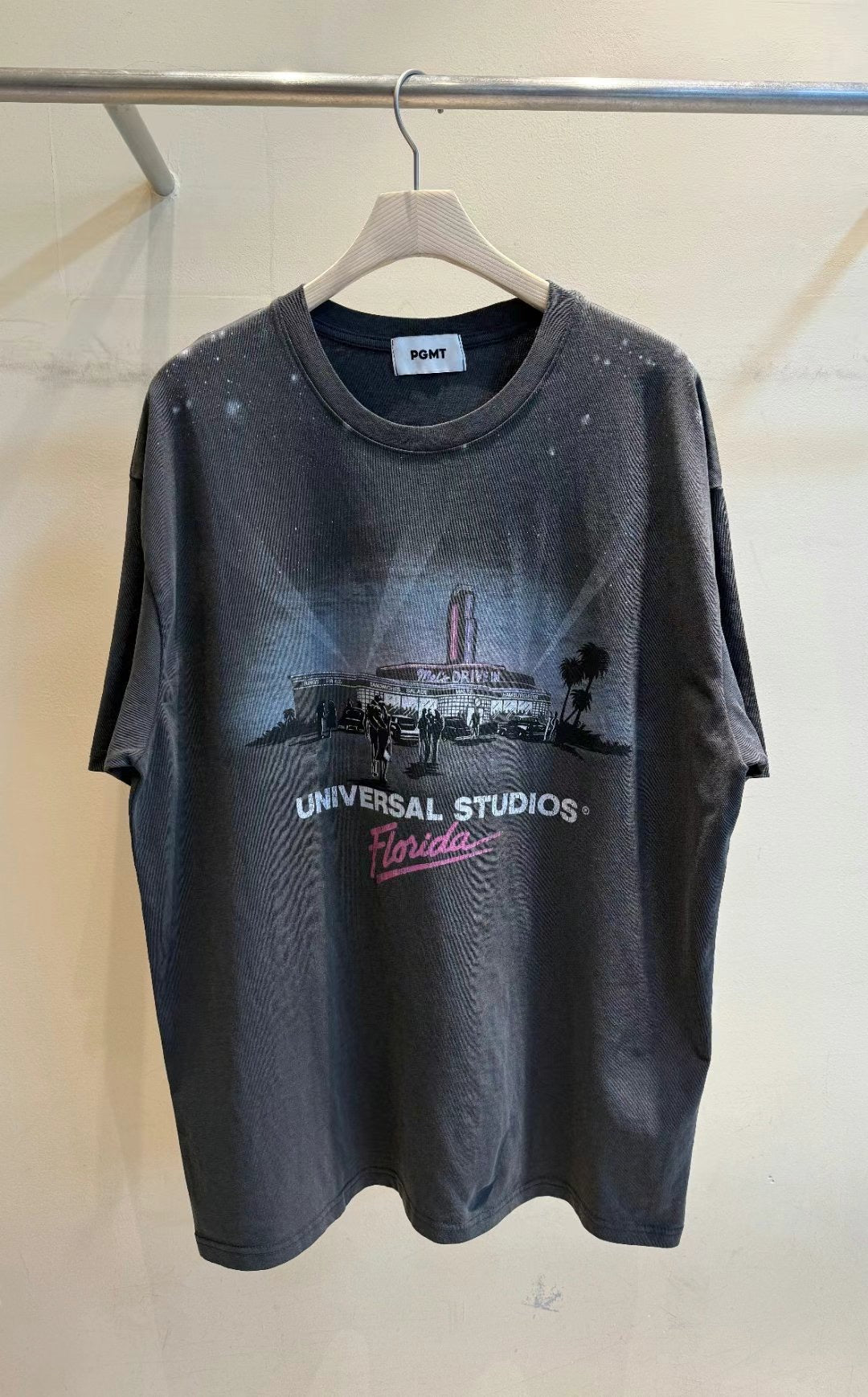 “UNIVERSAL STUDIO”洗水Tee