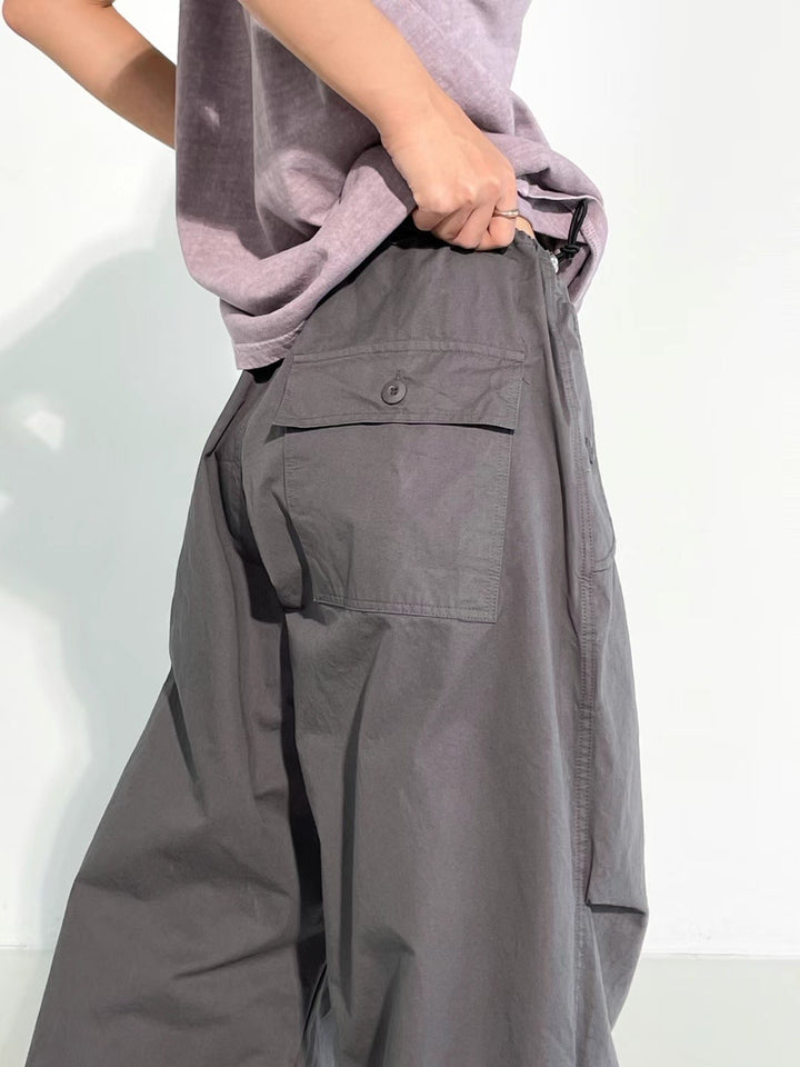 pleated leg pants