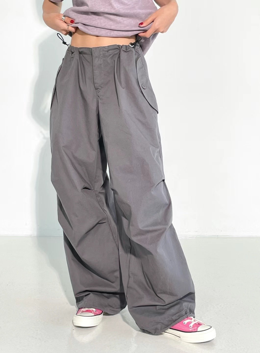 pleated leg pants