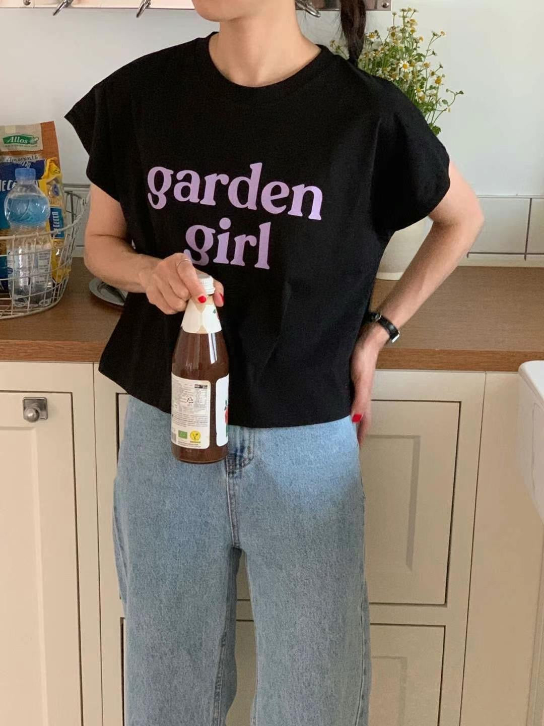 “Garden Girl”Tee