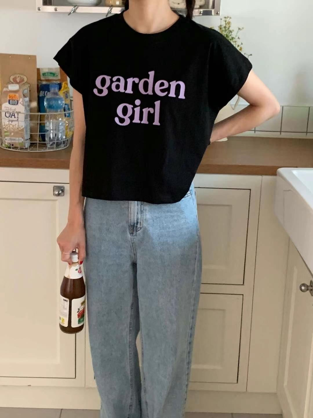 “Garden Girl”Tee