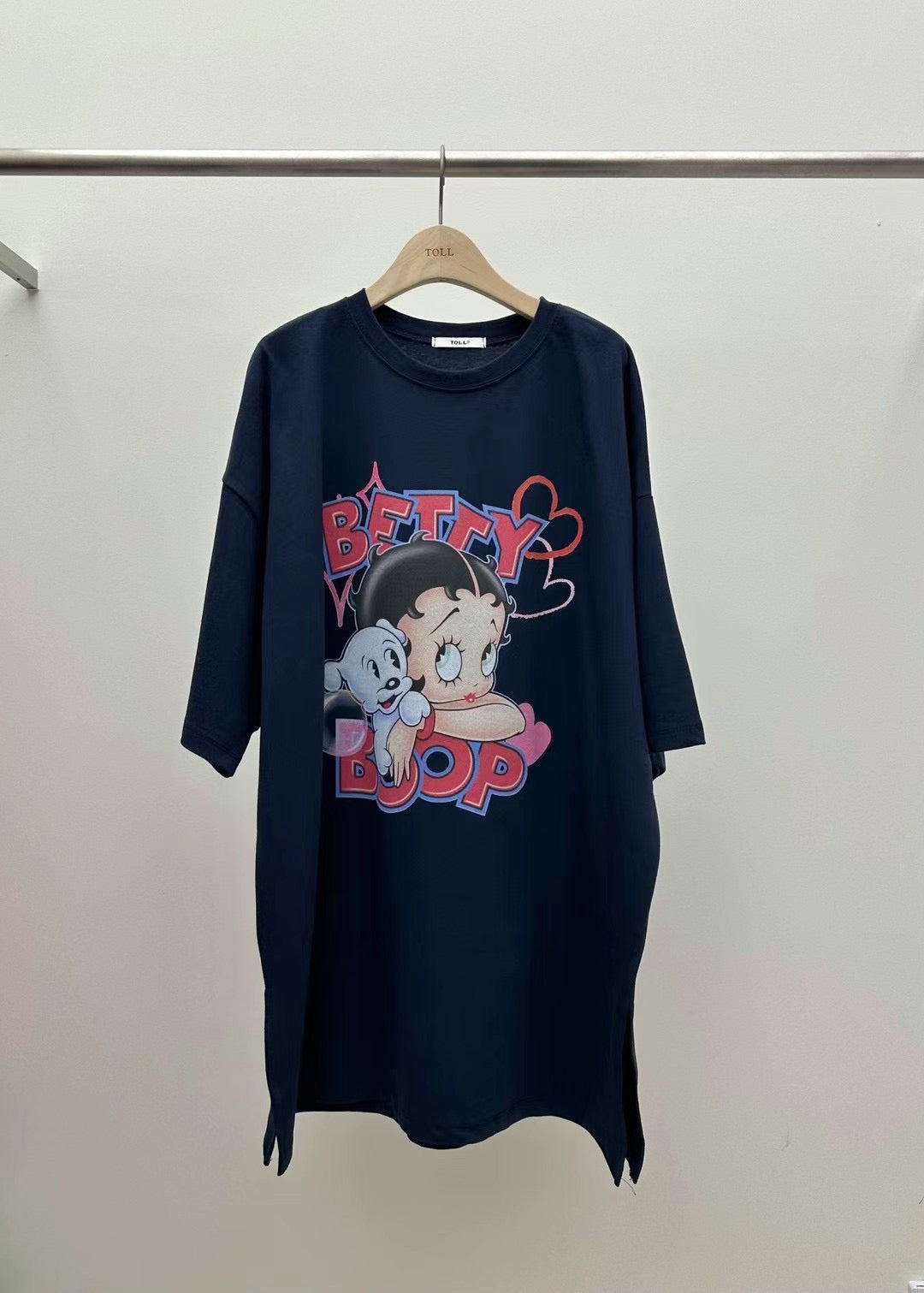 Betty long Tee