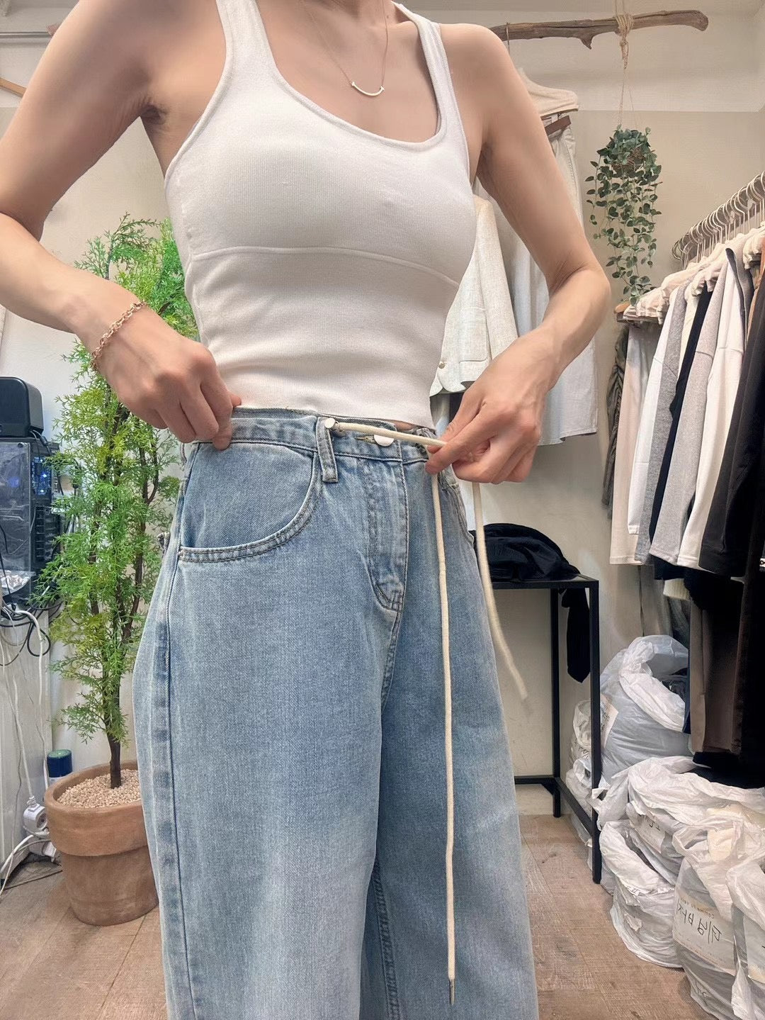 wide leg jeans