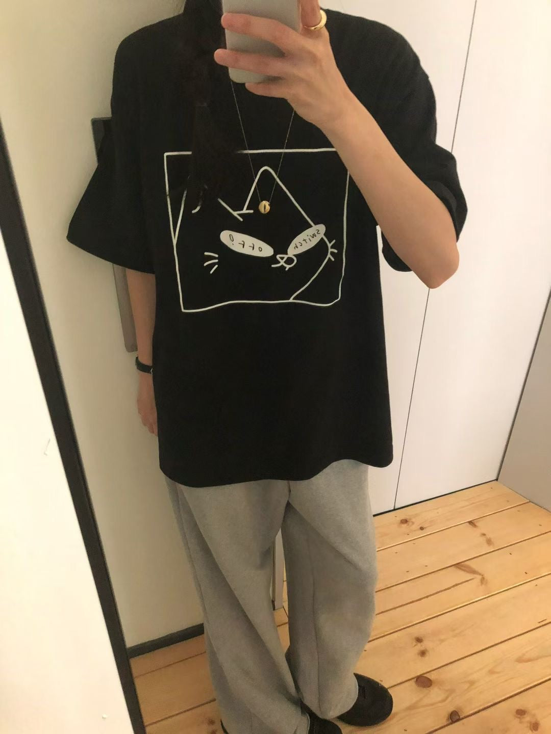 “switch off”貓Tee