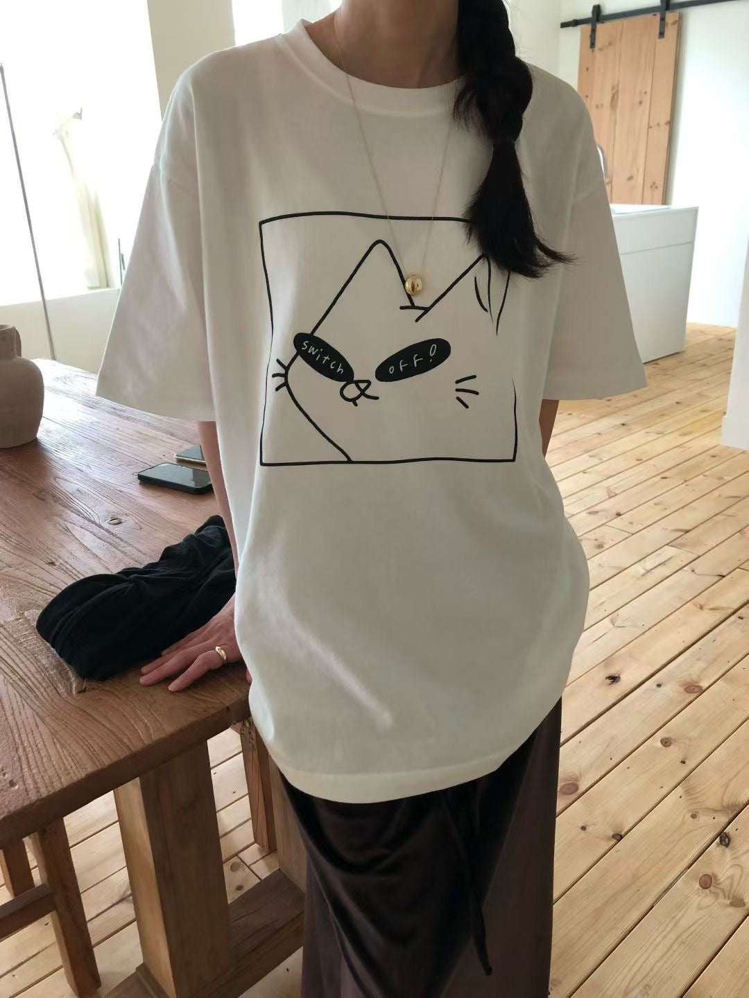“switch off”貓Tee