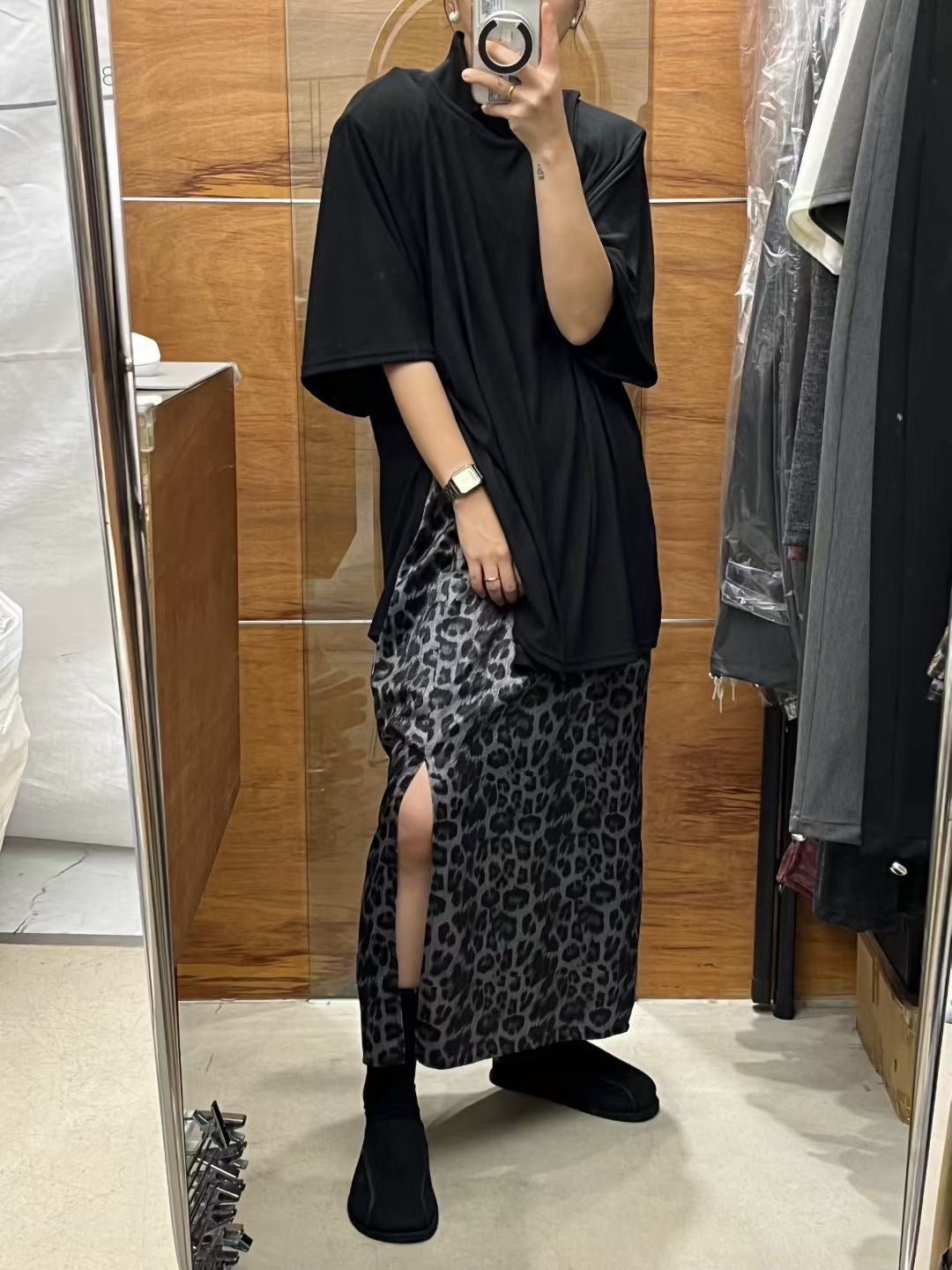 側開叉豹紋半摺長裙