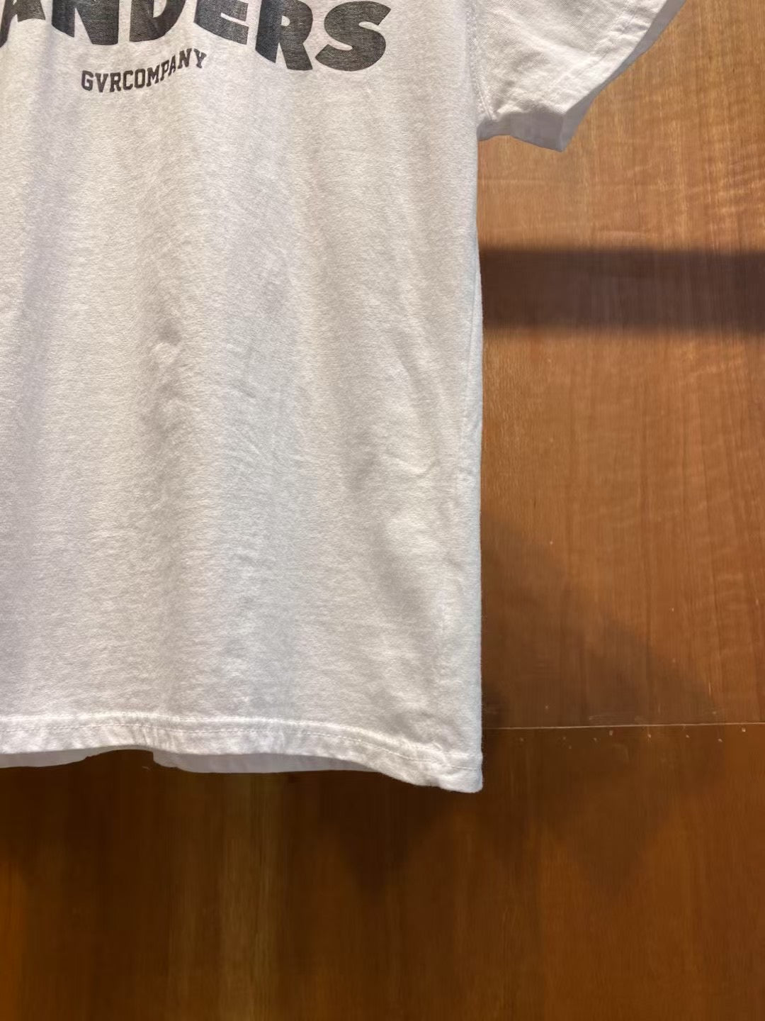 “SANDERS“洗水Tee