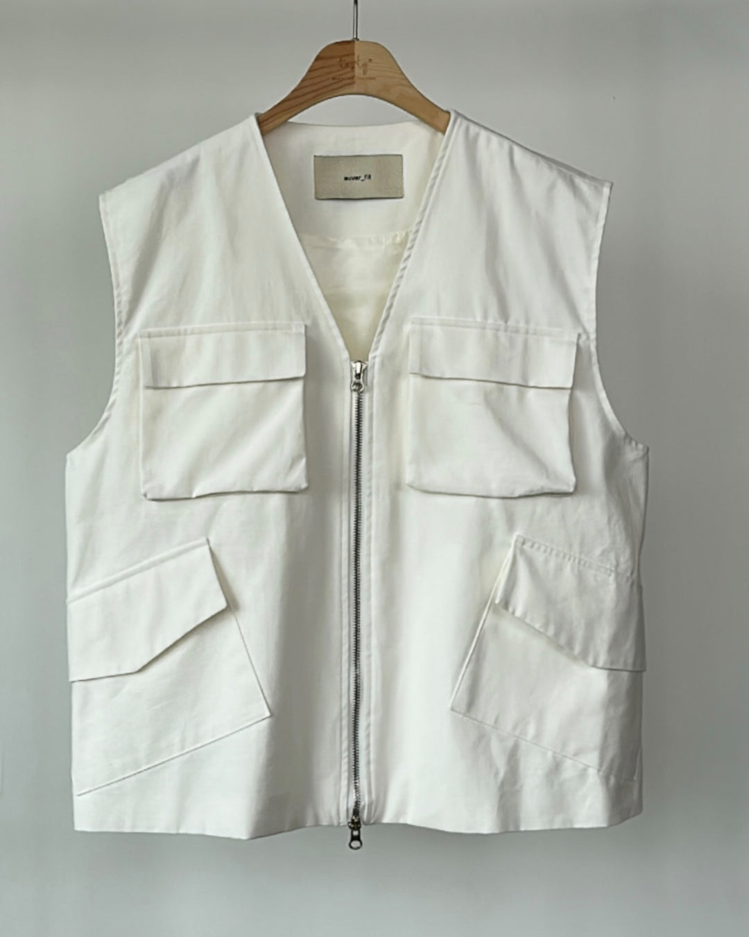 Zip vest