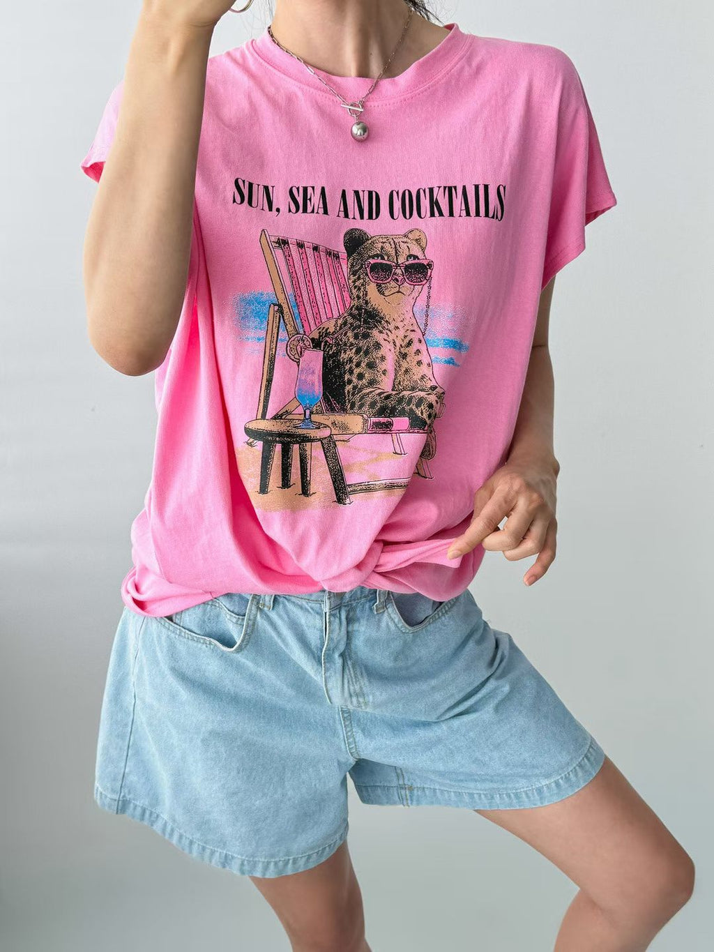 “COCKTAILS”豹Tee